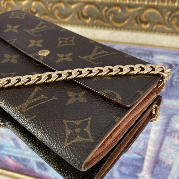 Louis Vuitton Chained Wallet on Chain Purse Monogram Wallet Porte Tresor - Picture 7 of 10